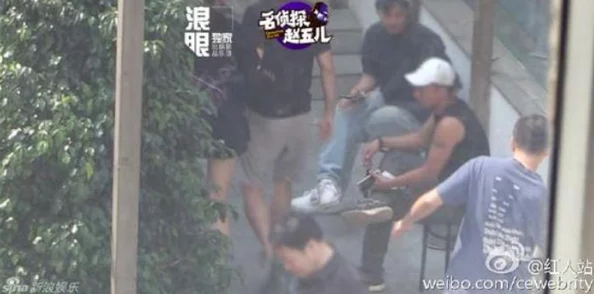 男女边吃奶边摸下面的视频引发热议，网友们对其内容和影响展开激烈讨论，呼吁加强网络监管与内容审核